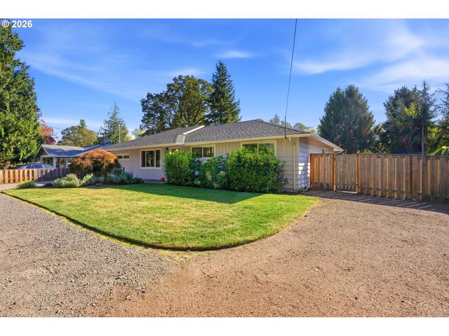 5840 Sw BURMA Rd, Lake Oswego, OR 97035