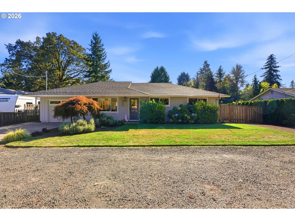 5840 Sw BURMA Rd, Lake Oswego, OR 97035
