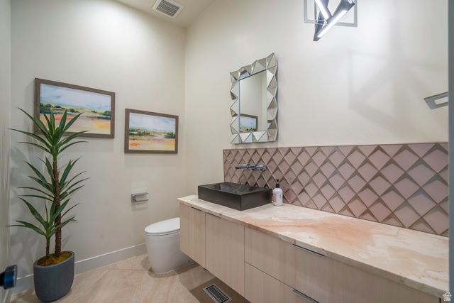 3606 S CYPRESS RD, Hurricane, UT 84737