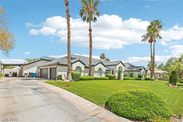1700 Charles Lam Court, Las Vegas, NV 89117