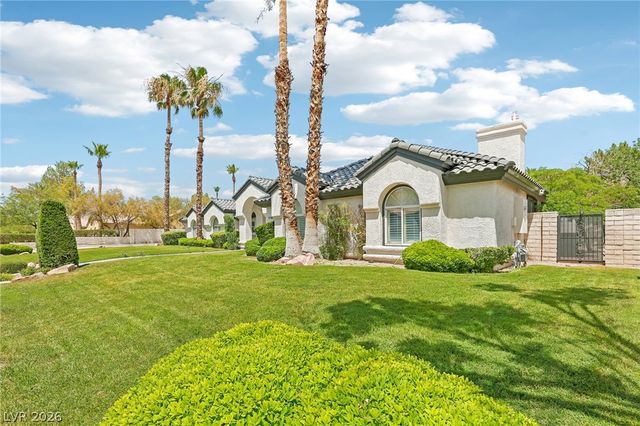 1700 Charles Lam Court, Las Vegas, NV 89117
