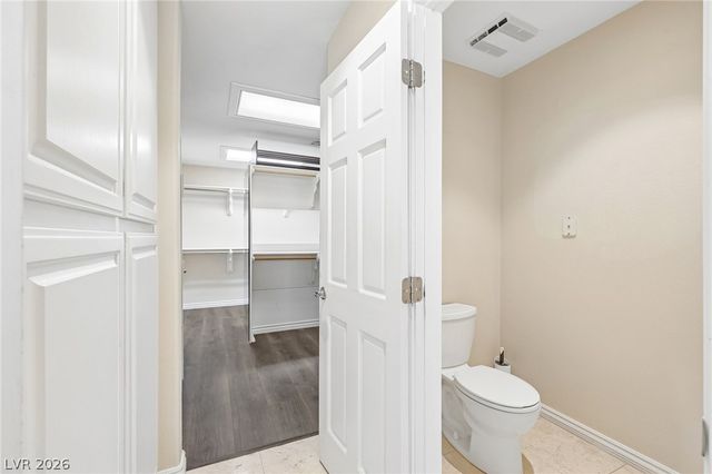 1700 Charles Lam Court, Las Vegas, NV 89117