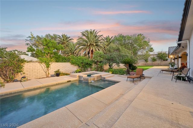 1700 Charles Lam Court, Las Vegas, NV 89117