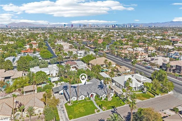 1700 Charles Lam Court, Las Vegas, NV 89117