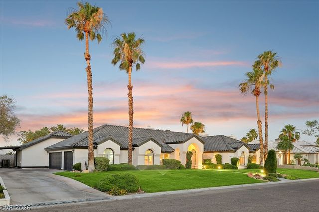 1700 Charles Lam Court, Las Vegas, NV 89117