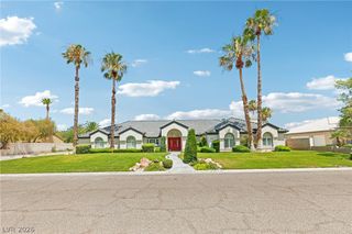 1700 Charles Lam Court, Las Vegas, NV 89117