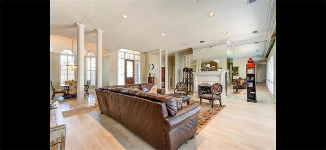 8427 Pheasant Glen Drive, Spring, TX 77379