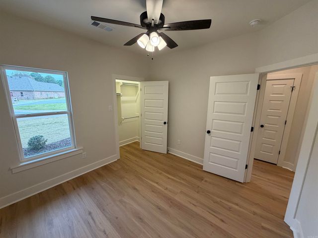 1 Woodhaven Ct., Jacksonville, AR 72076