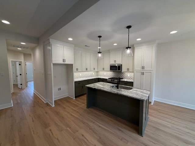 1 Woodhaven Ct., Jacksonville, AR 72076