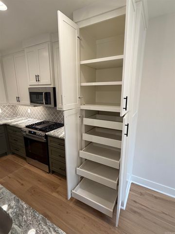 1 Woodhaven Ct., Jacksonville, AR 72076