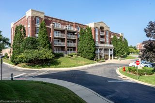 7091 W Touhy Avenue 505, Niles, IL 60714