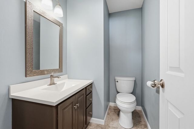 27 Judy Ln, East Longmeadow, MA 01028