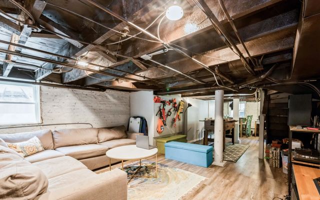 813 Hamlin Street, Evanston, IL 60201