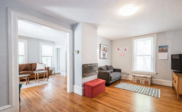 813 Hamlin Street, Evanston, IL 60201