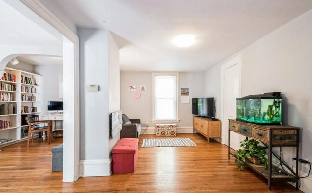 813 Hamlin Street, Evanston, IL 60201