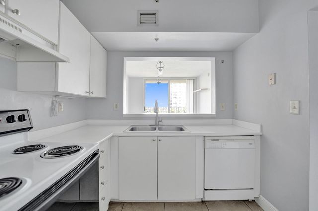3020 NE 32nd Avenue 807, Fort Lauderdale, FL 33308