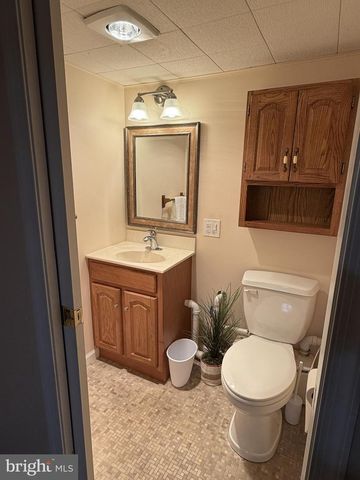 902 KINER AVE, Lebanon, PA 17042