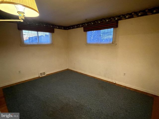 902 KINER AVE, Lebanon, PA 17042