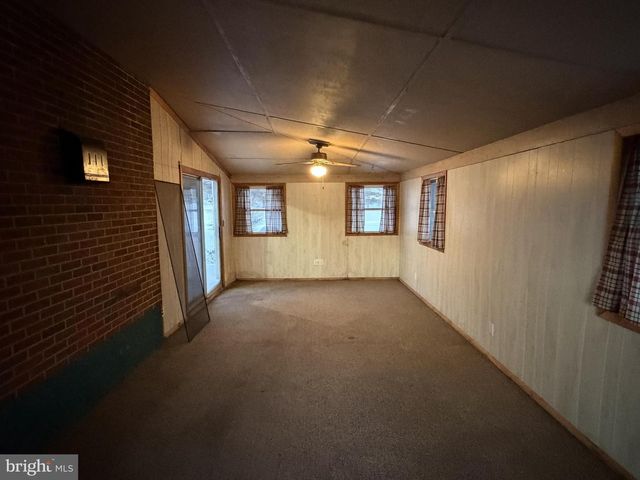 902 KINER AVE, Lebanon, PA 17042