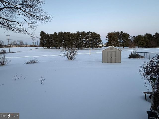 902 KINER AVE, Lebanon, PA 17042