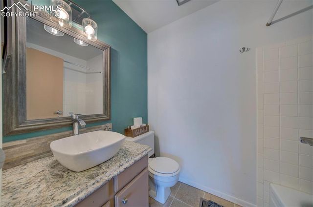 813 San Gabriel Place, Colorado Springs, CO 80906