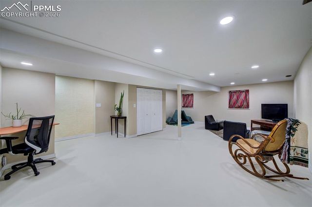 813 San Gabriel Place, Colorado Springs, CO 80906