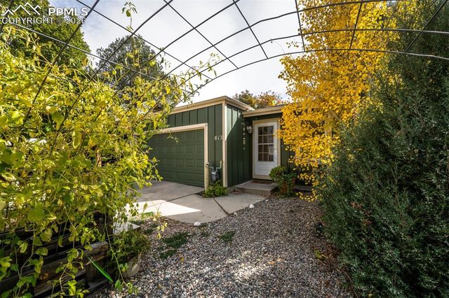 813 San Gabriel Place, Colorado Springs, CO 80906
