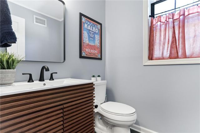 1286 Tred Avon Way SW, Lilburn, GA 30047