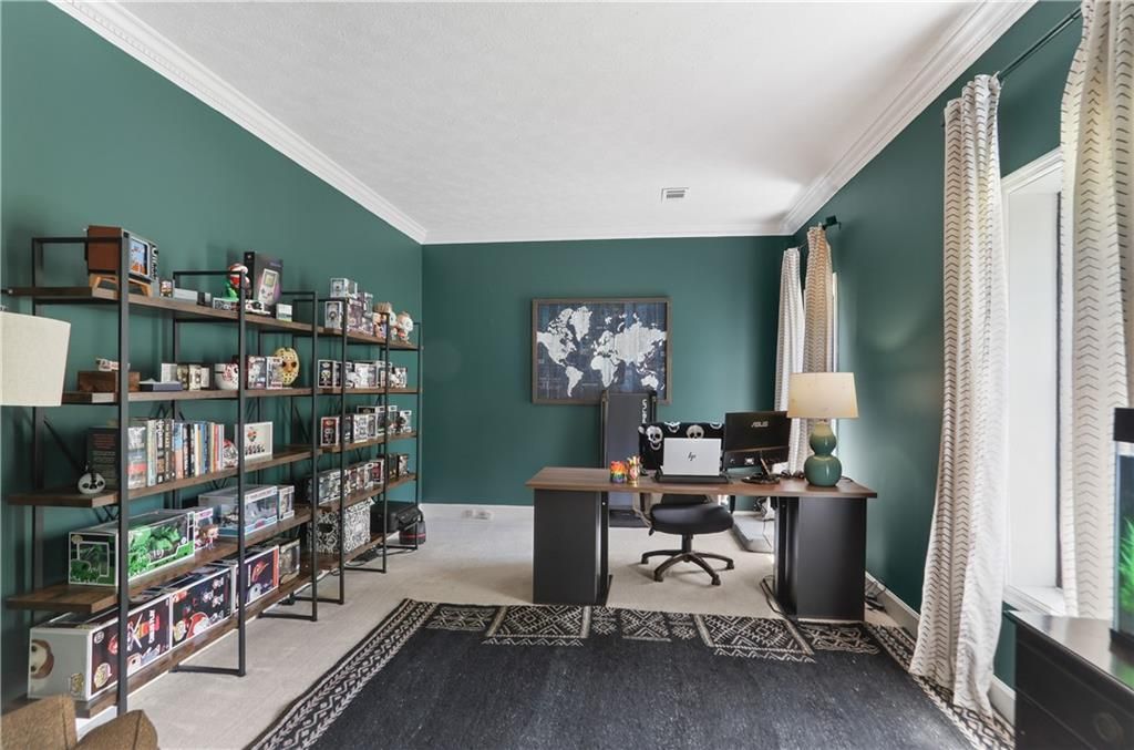 Image 4 of property listing at 1286 Tred Avon Way SW, Lilburn, GA 30047