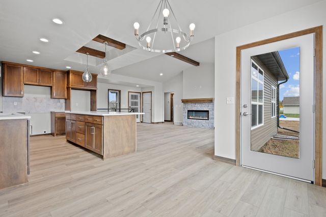 2998 CREEKWOOD DRIVE, Green Bay, WI 54311