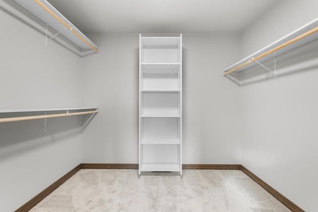 2998 CREEKWOOD DRIVE, Green Bay, WI 54311