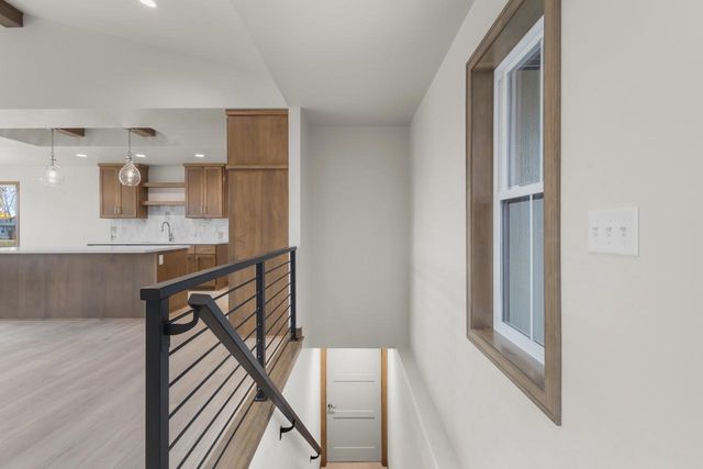 2998 CREEKWOOD DRIVE, Green Bay, WI 54311