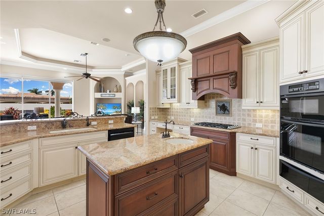 1590 Caxambas CT, Marco Island, FL 34145