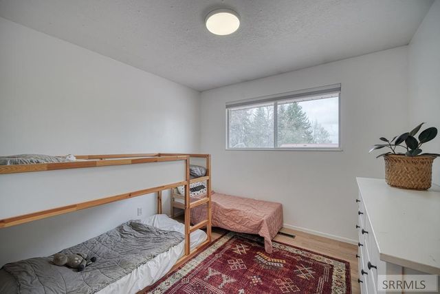 275 E 4th S, Rexburg, ID 83440