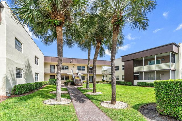 733 Normandy P 733, Delray Beach, FL 33484
