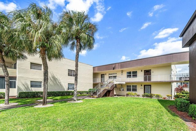 733 Normandy P 733, Delray Beach, FL 33484