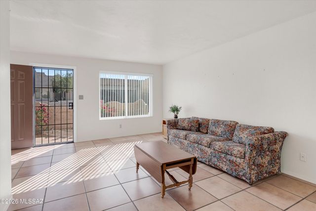 3865 N Sieg Avenue, Tucson, AZ 85719