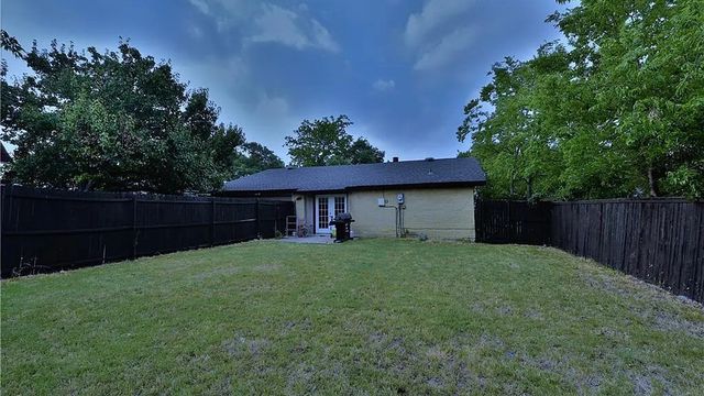 1904 Haymeadow, Carrollton, TX 75007