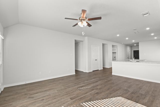 5045 Wellborn Road, Fort Worth, TX 76036