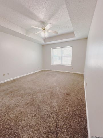 1741 Twisted Oak Ln, Baton Rouge, LA 70810