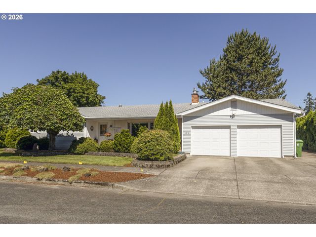 492 N LARCH Ave, Stayton, OR 97383