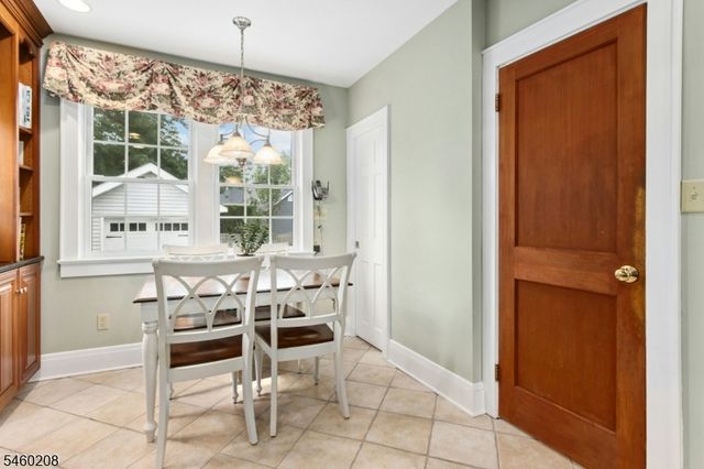 222 Hyslip Ave, Westfield Town, NJ 07090