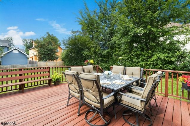 222 Hyslip Ave, Westfield Town, NJ 07090