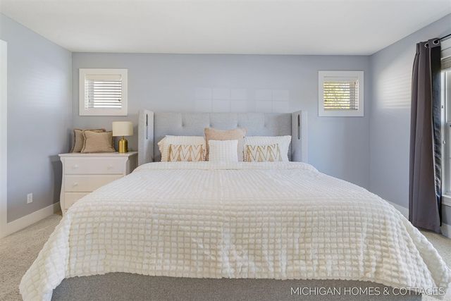 1433 Savannah Drive, Zeeland, MI 49464