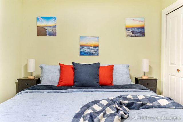 1433 Savannah Drive, Zeeland, MI 49464