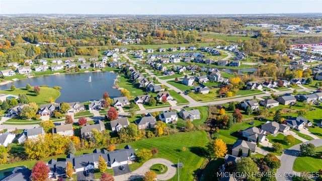 1433 Savannah Drive, Zeeland, MI 49464