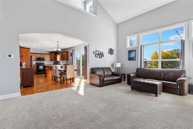 1433 Savannah Drive, Zeeland, MI 49464