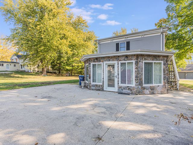 208 Babcock Street, Elburn, IL 60119