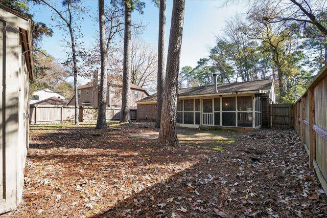 10 S Greenbud Court, The Woodlands, TX 77380