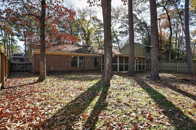 10 S Greenbud Court, The Woodlands, TX 77380